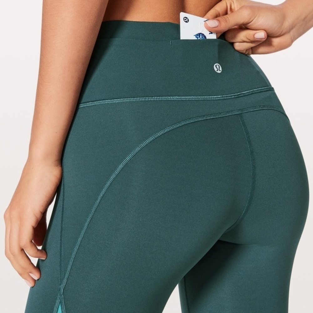 ⭐️LAST ONE Lululemon Mix and Mesh Crop 21” - Picture 4 of 6